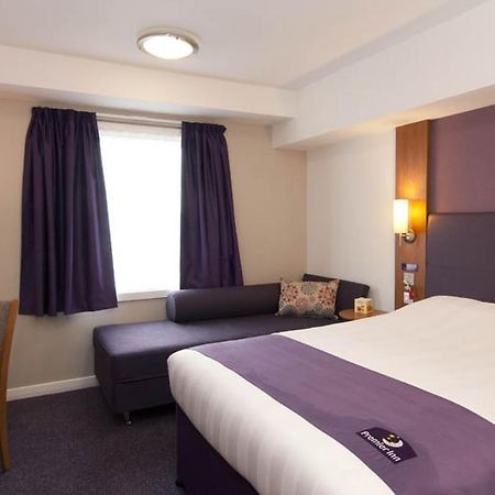 Premier Inn Norwich - Broadlands Park Thorpe St Andrew 外观 照片