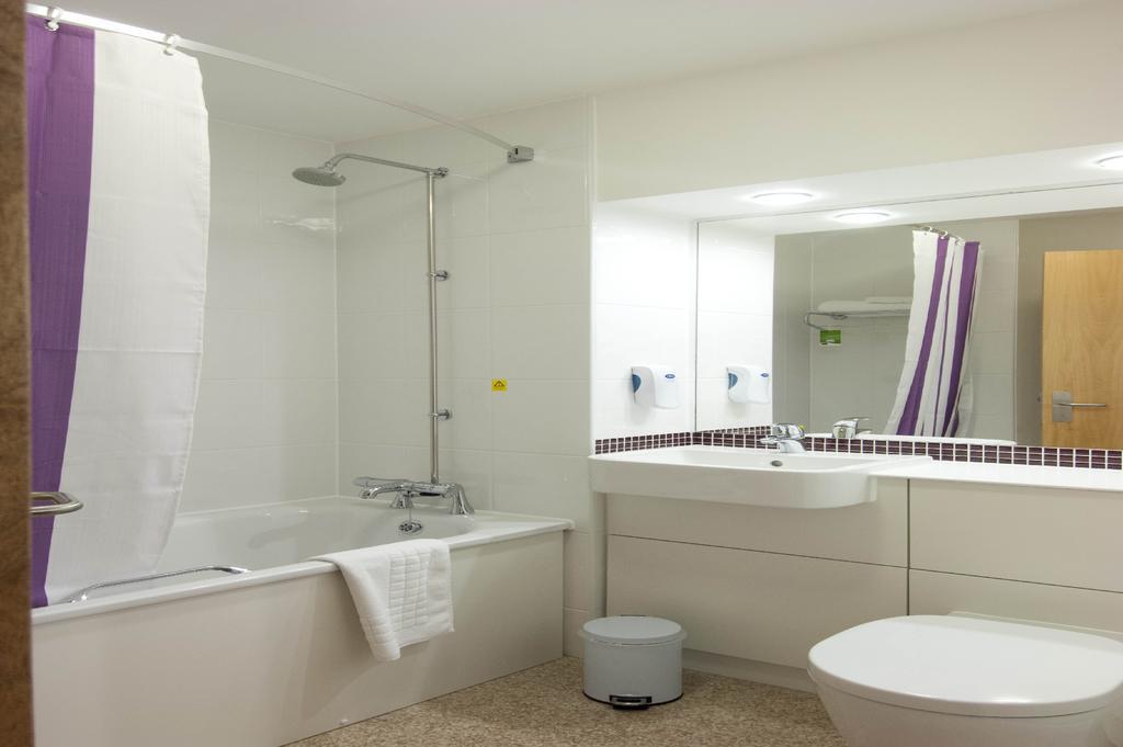 Premier Inn Norwich - Broadlands Park Thorpe St Andrew 外观 照片