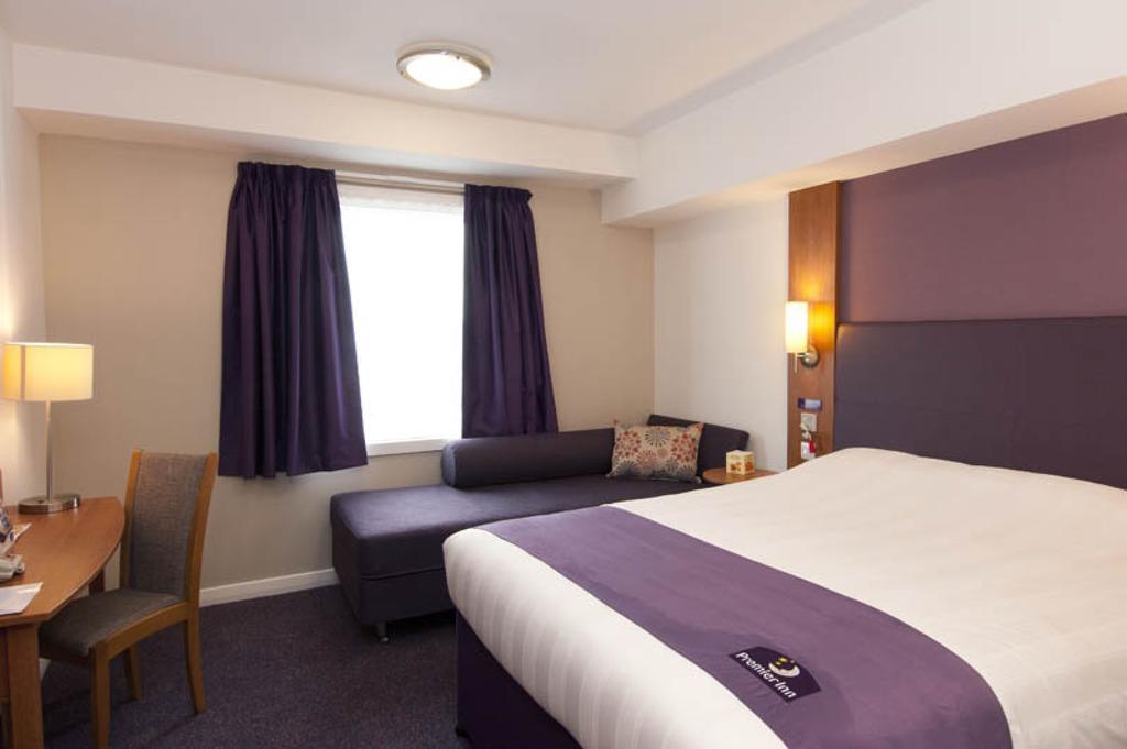 Premier Inn Norwich - Broadlands Park Thorpe St Andrew 外观 照片