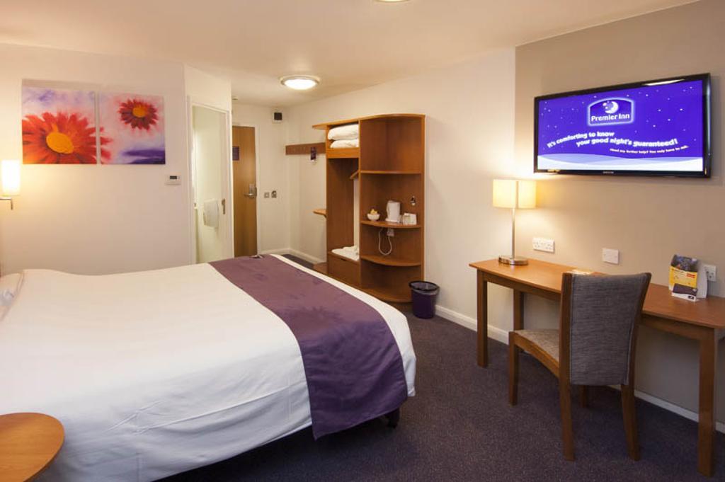 Premier Inn Norwich - Broadlands Park Thorpe St Andrew 外观 照片
