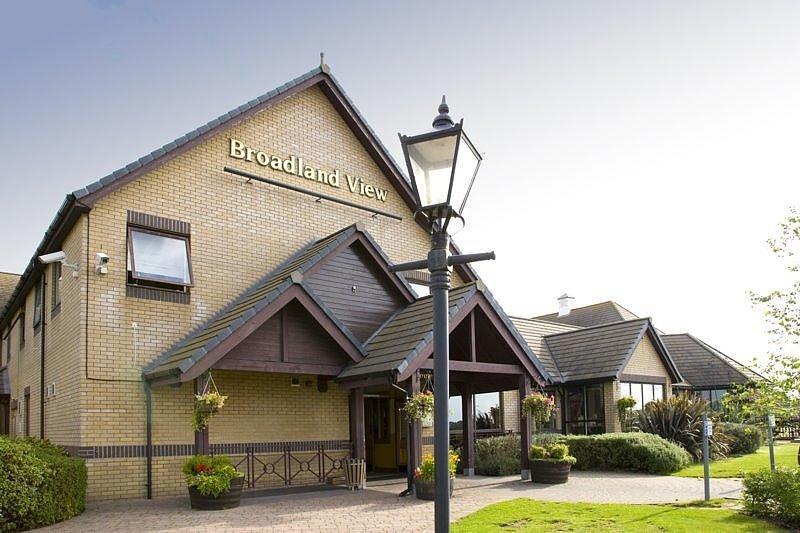 Premier Inn Norwich - Broadlands Park Thorpe St Andrew 外观 照片