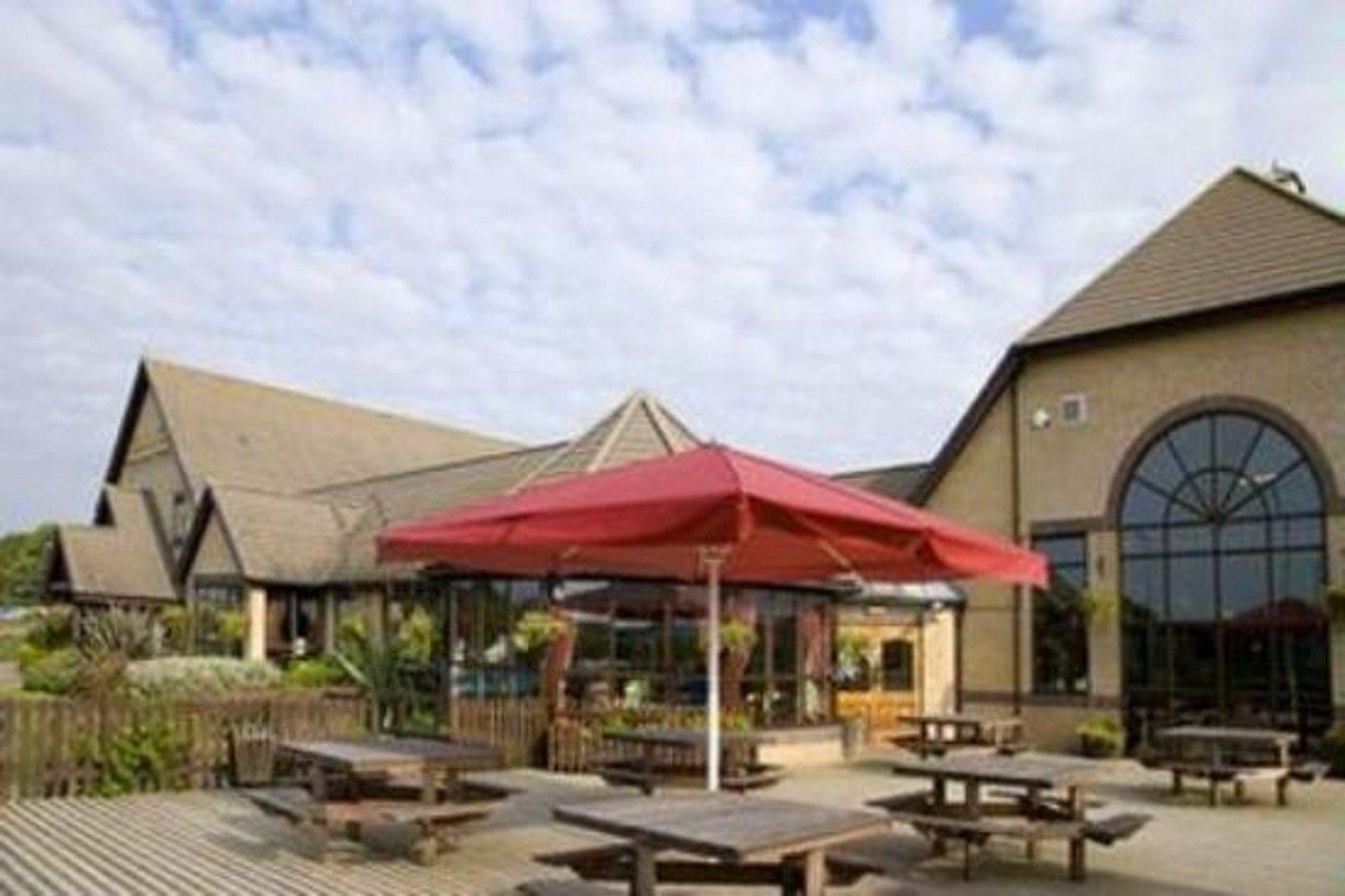 Premier Inn Norwich - Broadlands Park Thorpe St Andrew 外观 照片